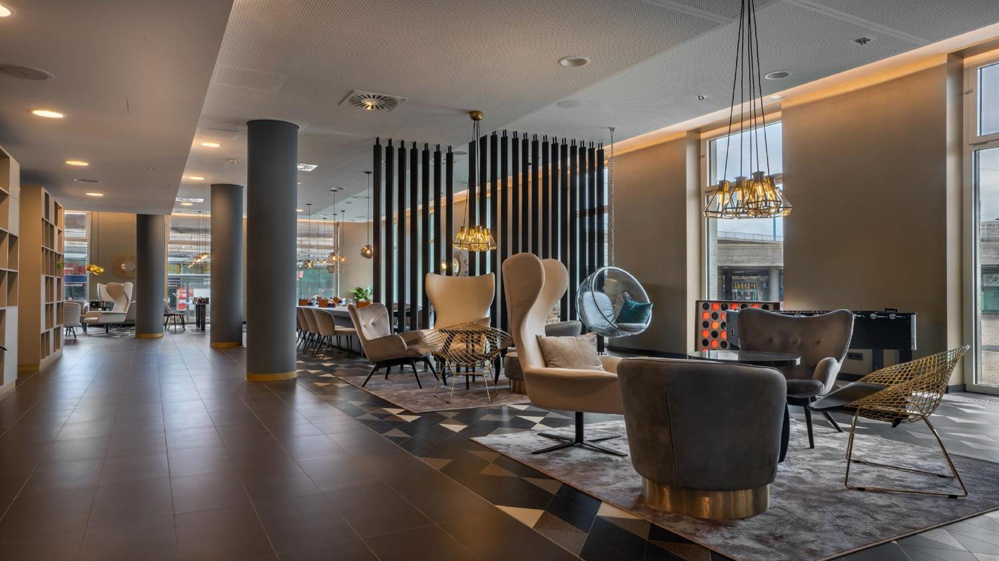 Holiday Inn - The Niu, Ridge Halle Central Station By Ihg المظهر الخارجي الصورة