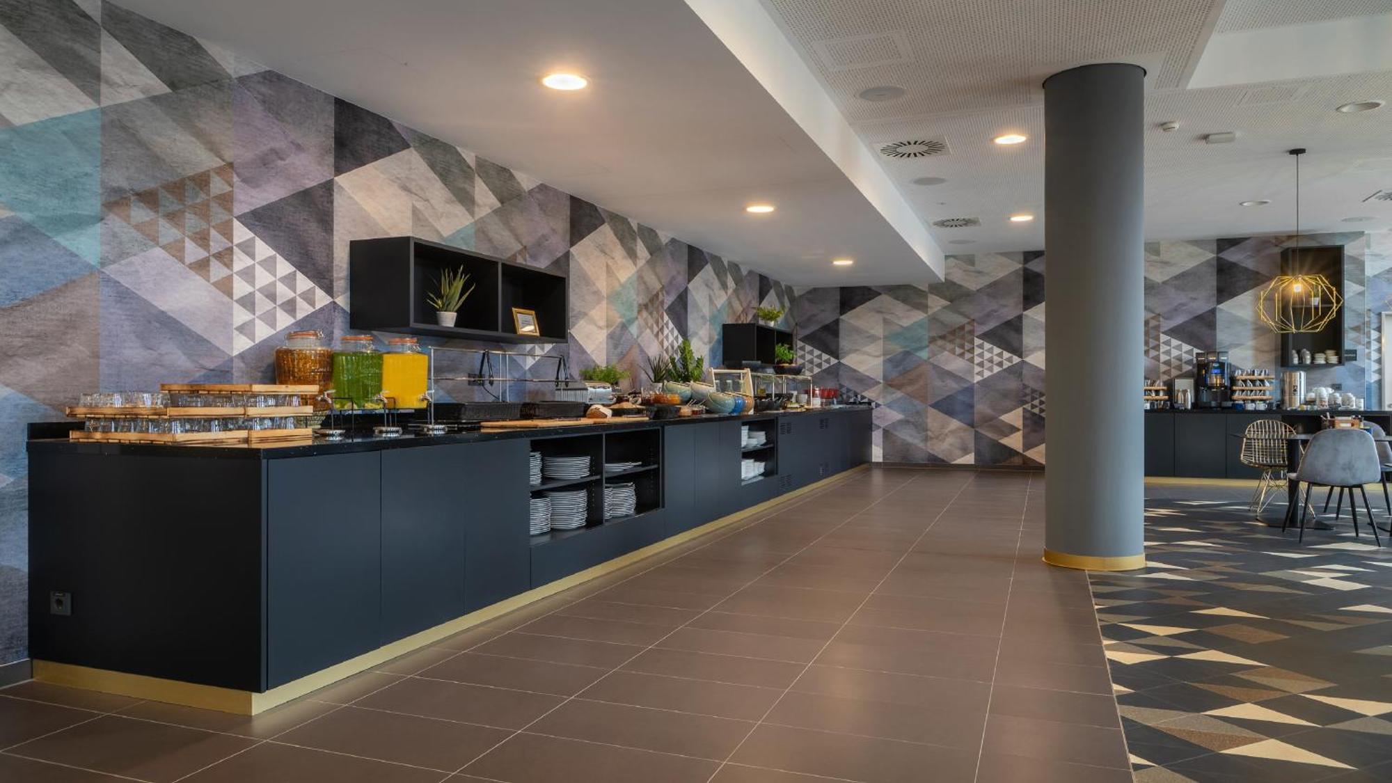 Holiday Inn - The Niu, Ridge Halle Central Station By Ihg المظهر الخارجي الصورة