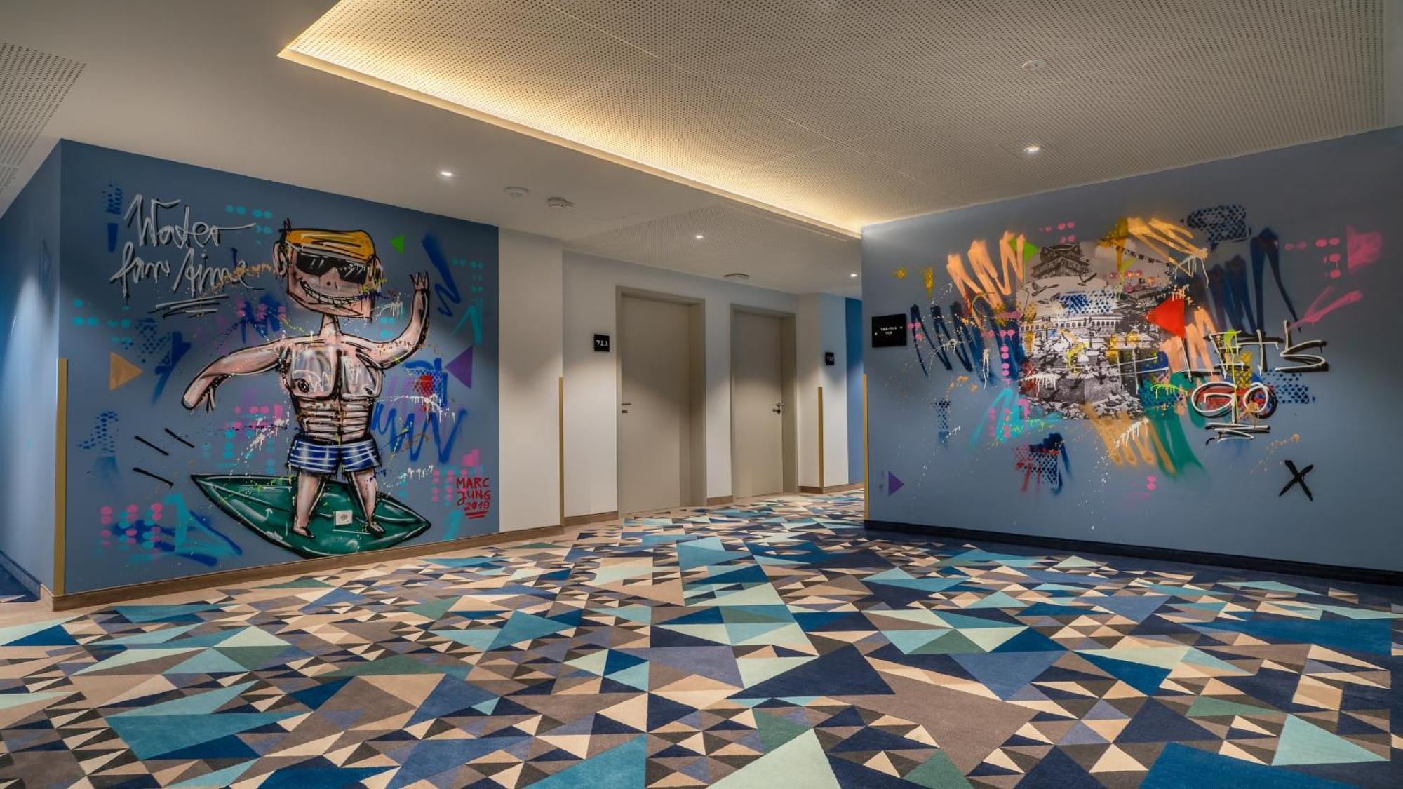 Holiday Inn - The Niu, Ridge Halle Central Station By Ihg المظهر الخارجي الصورة