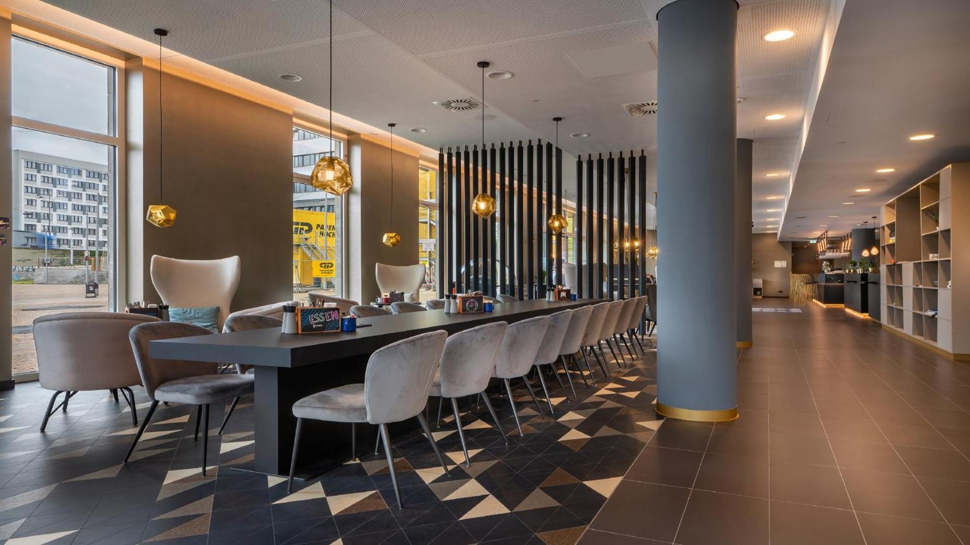 Holiday Inn - The Niu, Ridge Halle Central Station By Ihg المظهر الخارجي الصورة