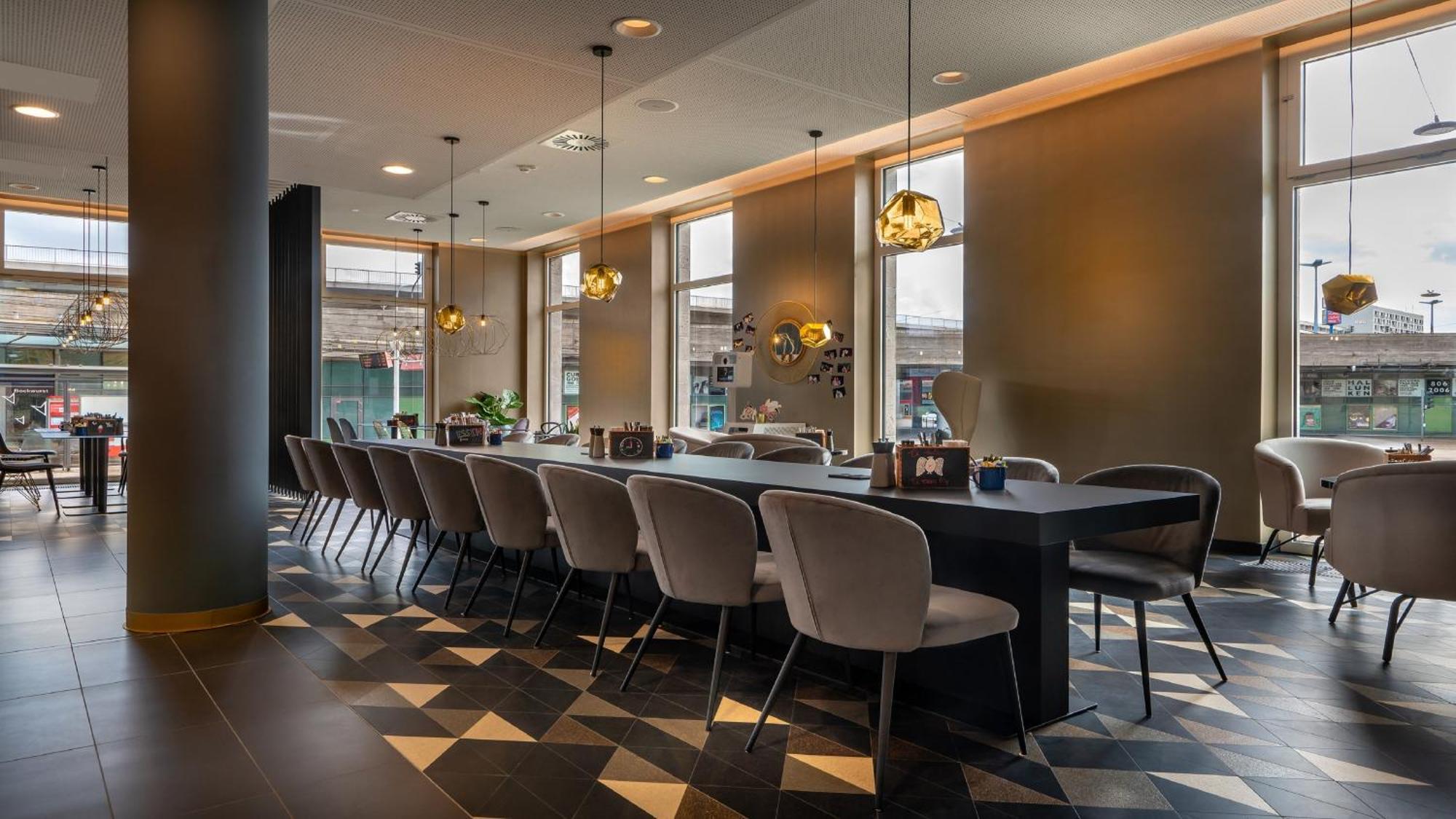 Holiday Inn - The Niu, Ridge Halle Central Station By Ihg المظهر الخارجي الصورة